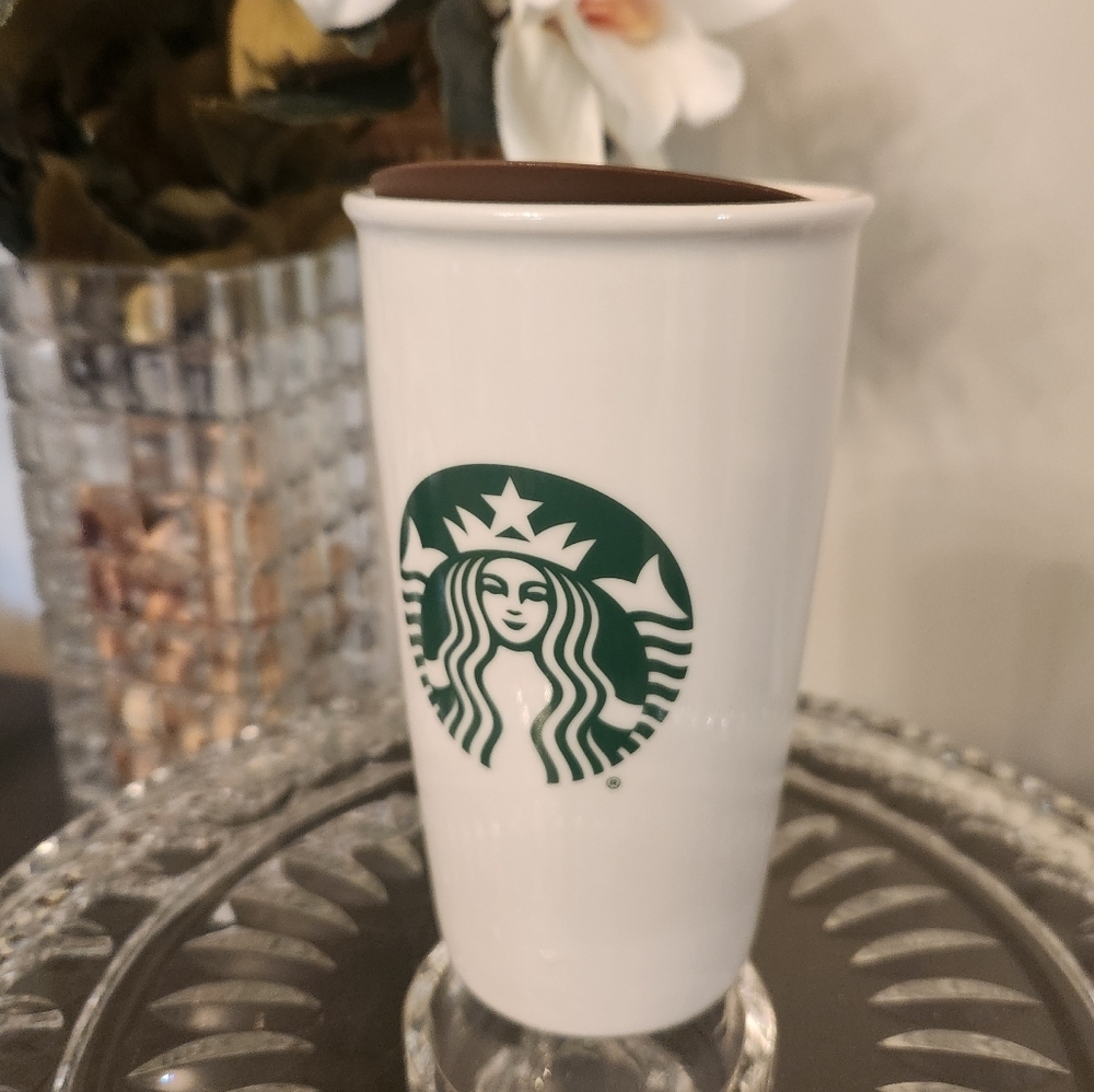 Starbucks White Mermaid Siren Logo Ceramic Travel Mug‎ 12 oz Lid ☕️Like New!